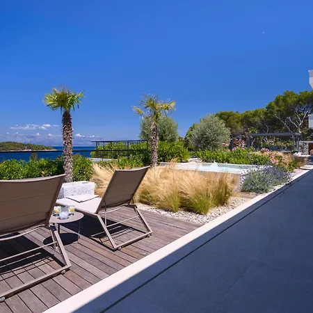 Eola Hvar Jelsa (Hvar)